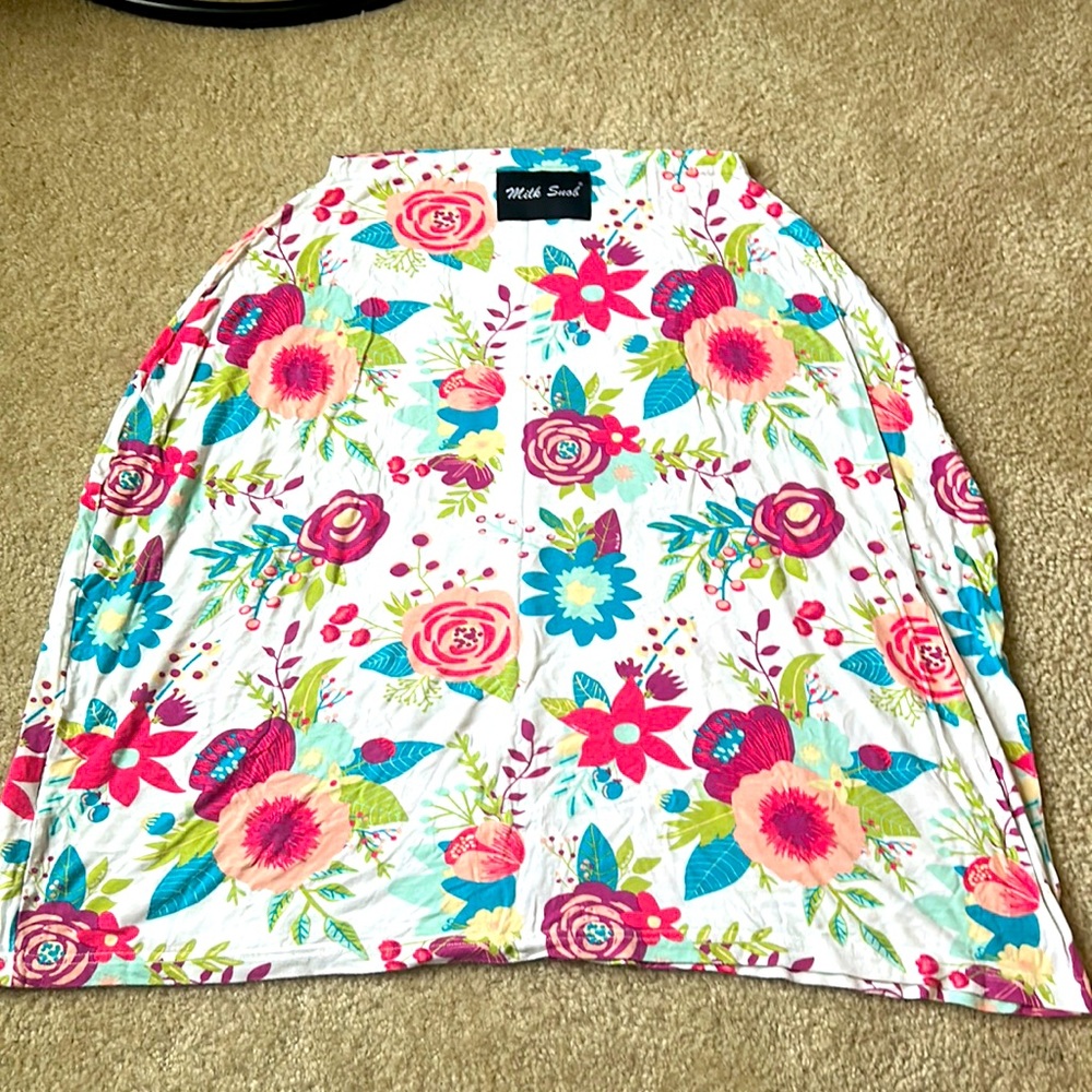 Floral Milk Snob nursing and car seat cover